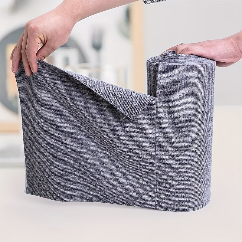 Twenty pieces of disposable dish rags on a roll made from microfiber material, designed for easy tearing by hand. These cleaning towels are reusable and washable, perfect for soft cleaning of cars or as a universal absorbent kitchen cloth. Essential