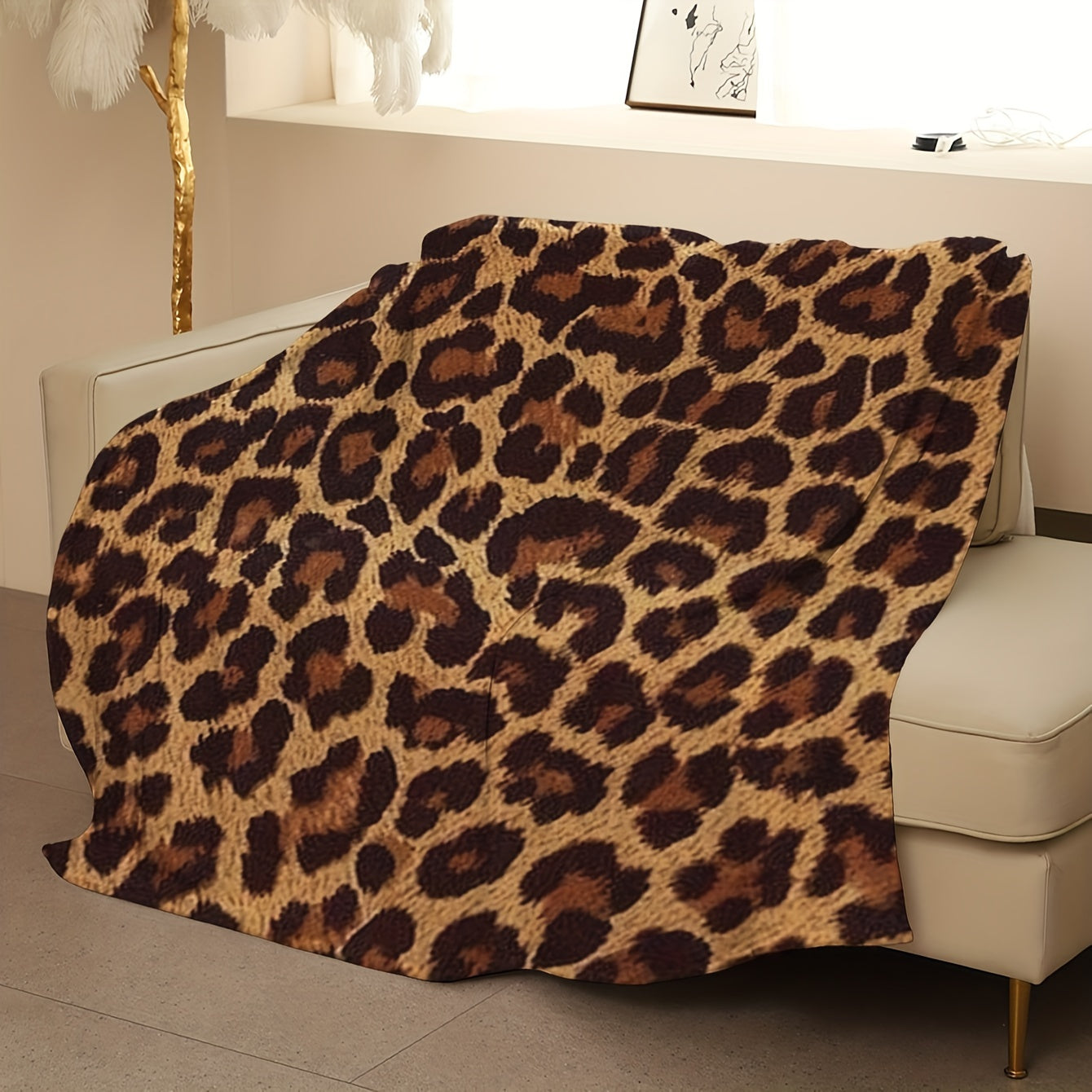 Contemporary Leopard Print Coral Fleece Blanket offers 1 piece – Soft, Warm, All-Season Knit Polyester Throw perfect for Sofa, Bed, Office, Camping, Travel - Features Digital Print, 180-200gsm.