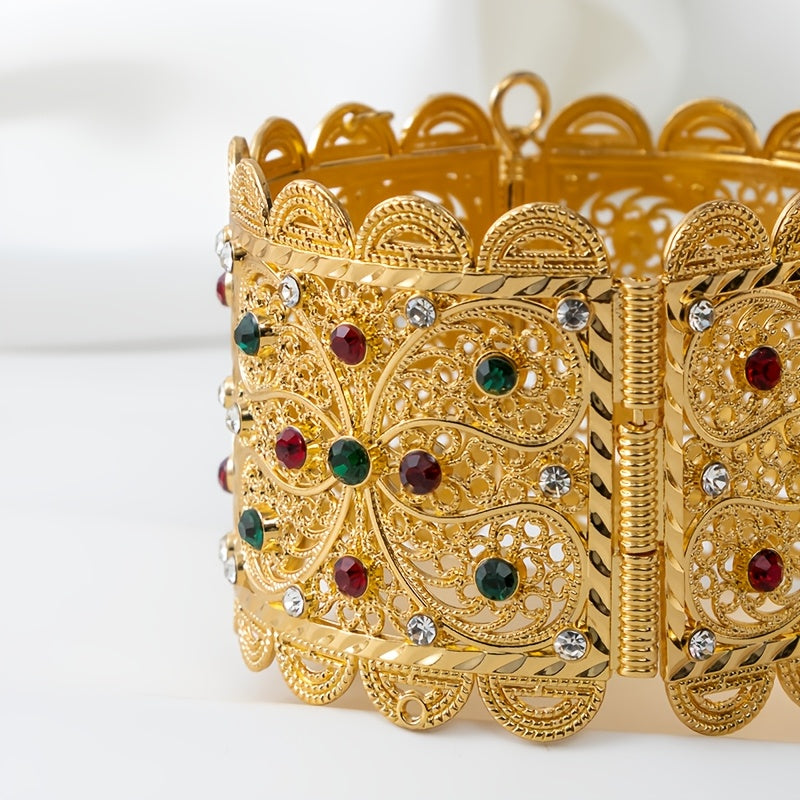 Exquisite Vintage Style Zinc Alloy Cuff Bracelet with Hollow Floral Engraving in Luxurious Golden-Tone, Ideal for Weddings and Parties.