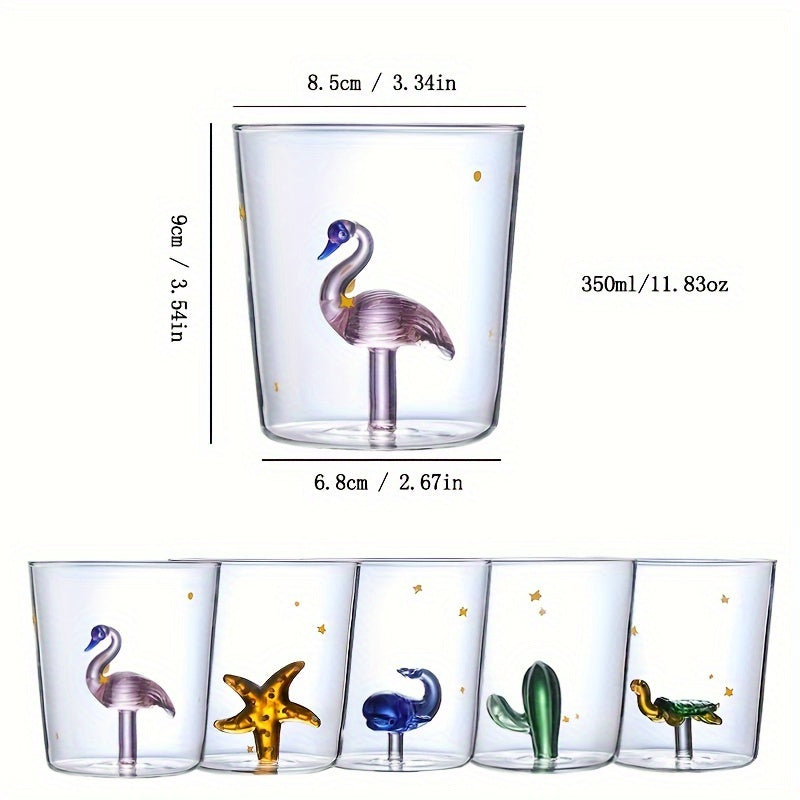 1 piece of 3D animal inside a 350ml heat resistant glass cup, ideal for all types of drinks in both summer and winter.