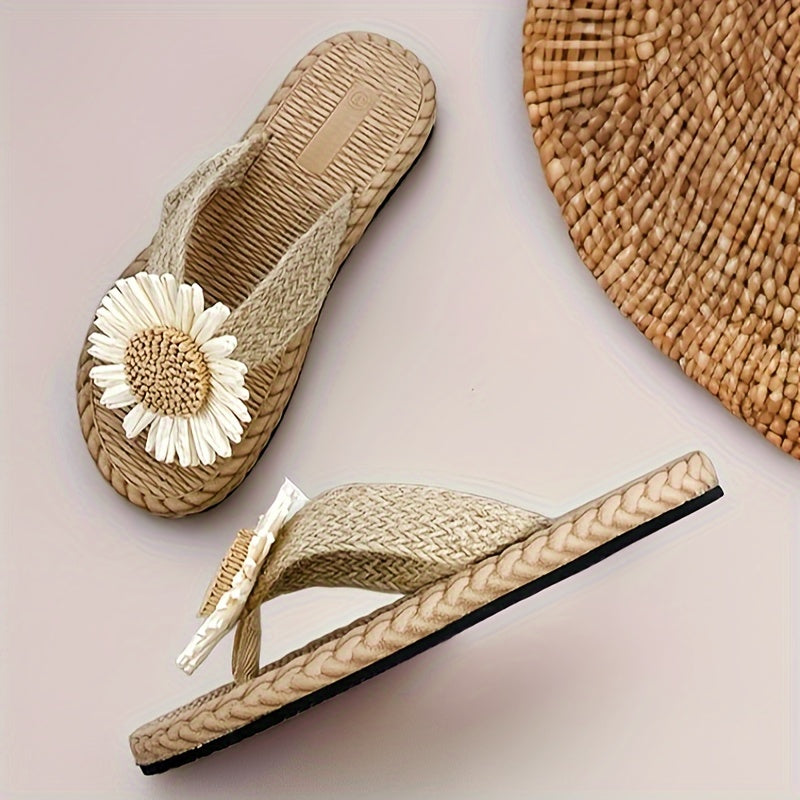 Dainty Daisy Slipper: Flat-bottomed, outdoor beach slipper. Lightweight, quick-drying, and anti-slip EVA material.