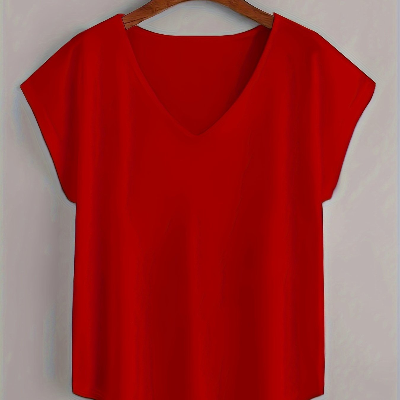 Plus Size V-Neck Batwing Sleeve T-Shirt