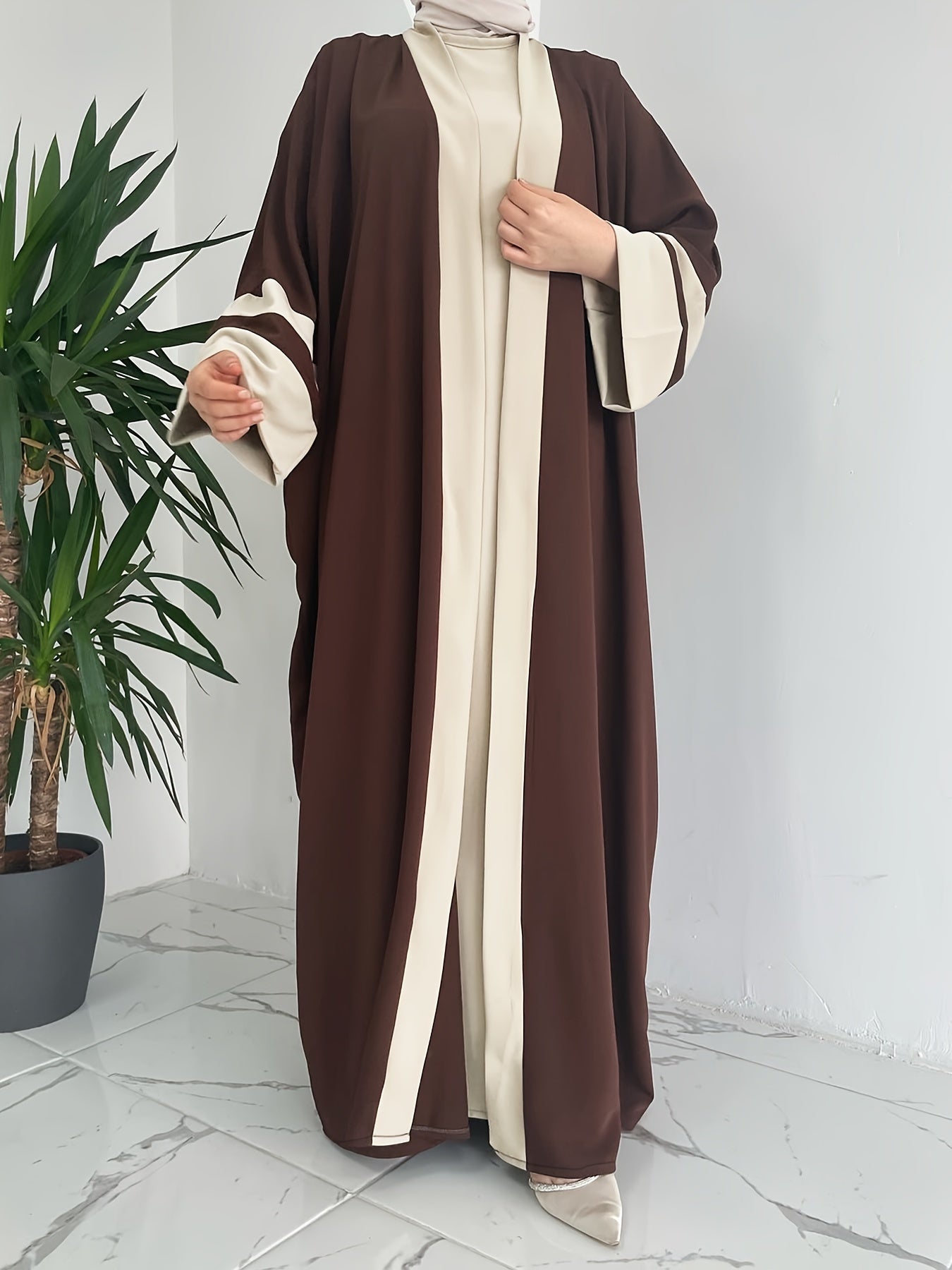 Stylish matching set: Crew neck tank dress and open front robe in a plain color kaftan style.