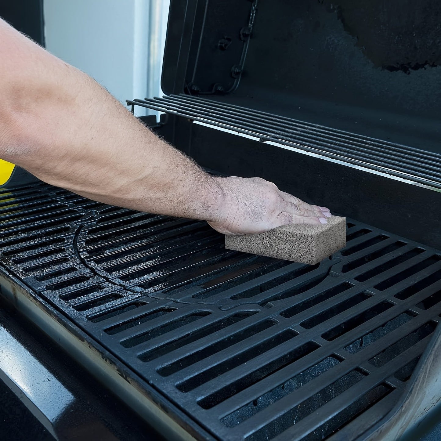 The heavy-duty Grille Cleaning Kit includes 6 Grille Stones, 40 Grille Brushes, Cleaning Pads with Handles, and a Grille Scraper for easy removal of stains on grills.