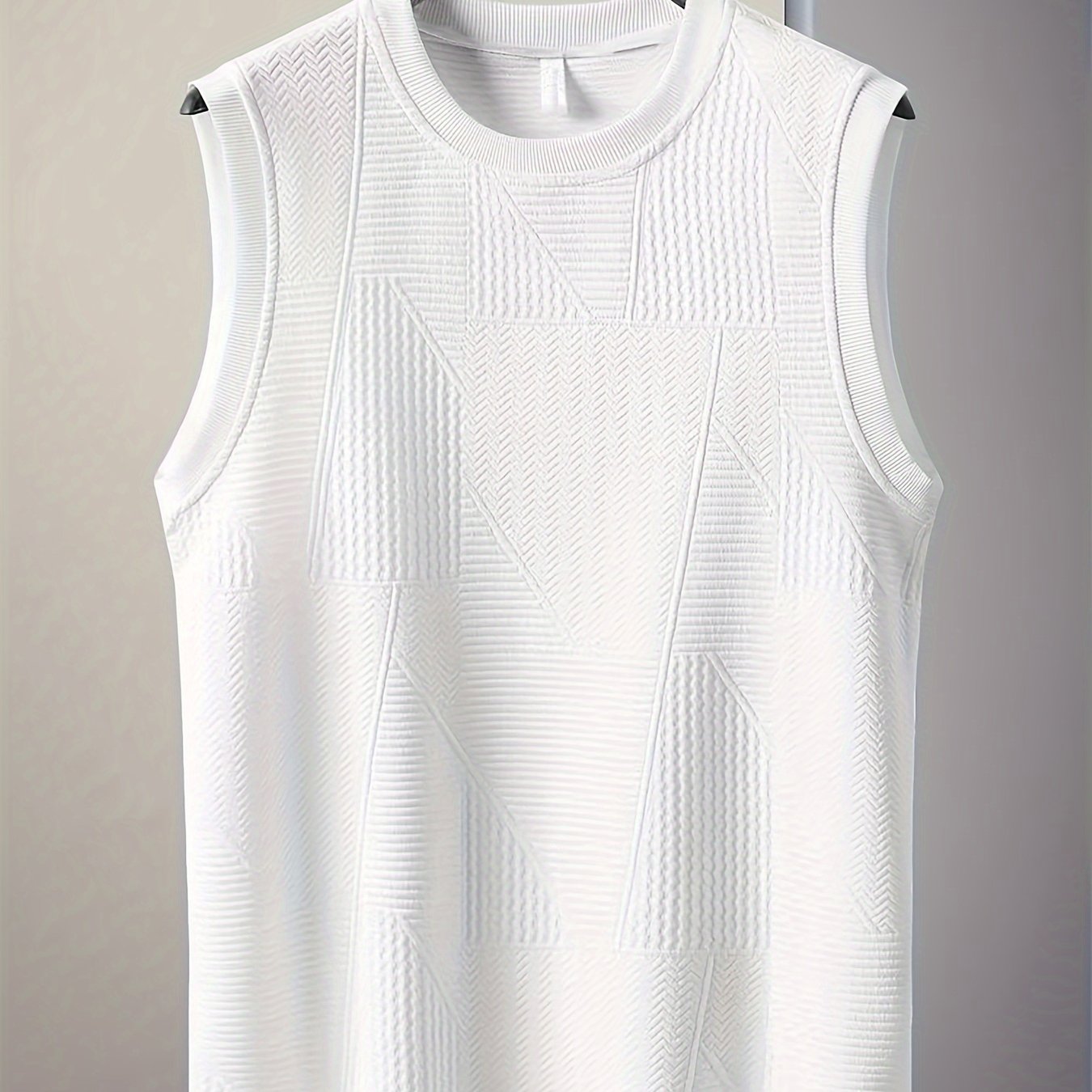 Men's quick dry and breathable tank tops for summer, perfect for sports and training.