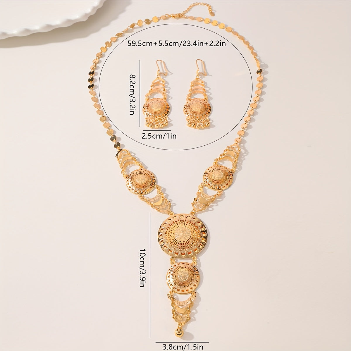 Retro Ramadan inspired copper gold plated necklace and earrings set featuring a creative sun flower design and tassel detail. Perfect for adding an elegant touch to women's party and wedding attire.