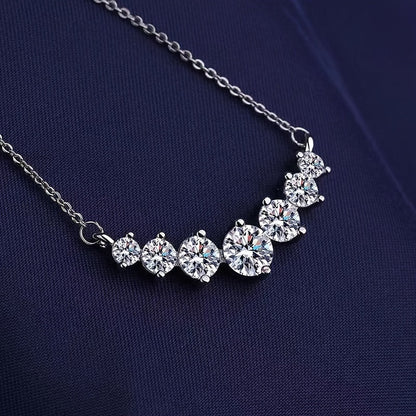 This stunning 925 Sterling Silver Mozambique Diamond Smile Necklace is suitable for both men and women. The couple style collarbone chain is fashionable and versatile, with a trendy luxury niche minimalist classic design. Perfect for your boyfriend or