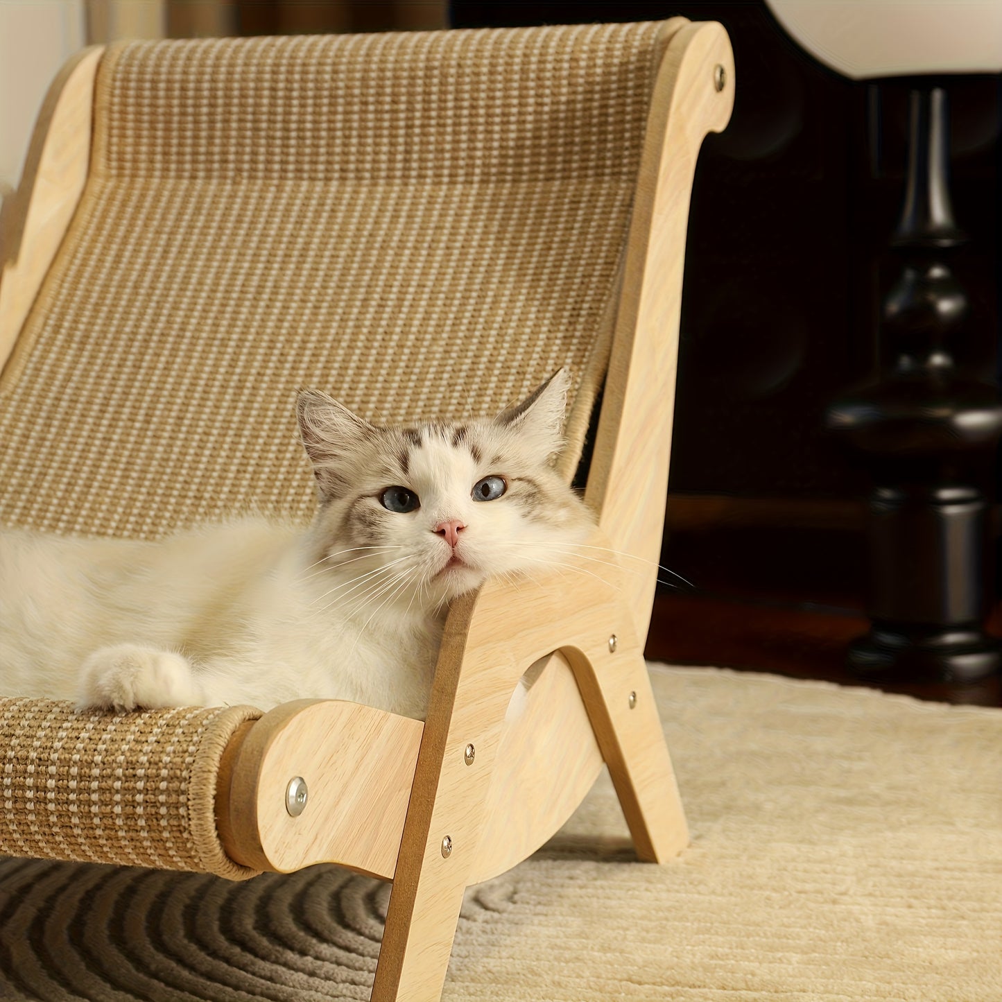 1 piece Cat Lounge Chair made of durable linen material with detachable design suitable for both cats and humans. Can also be used as pet furniture for dogs.