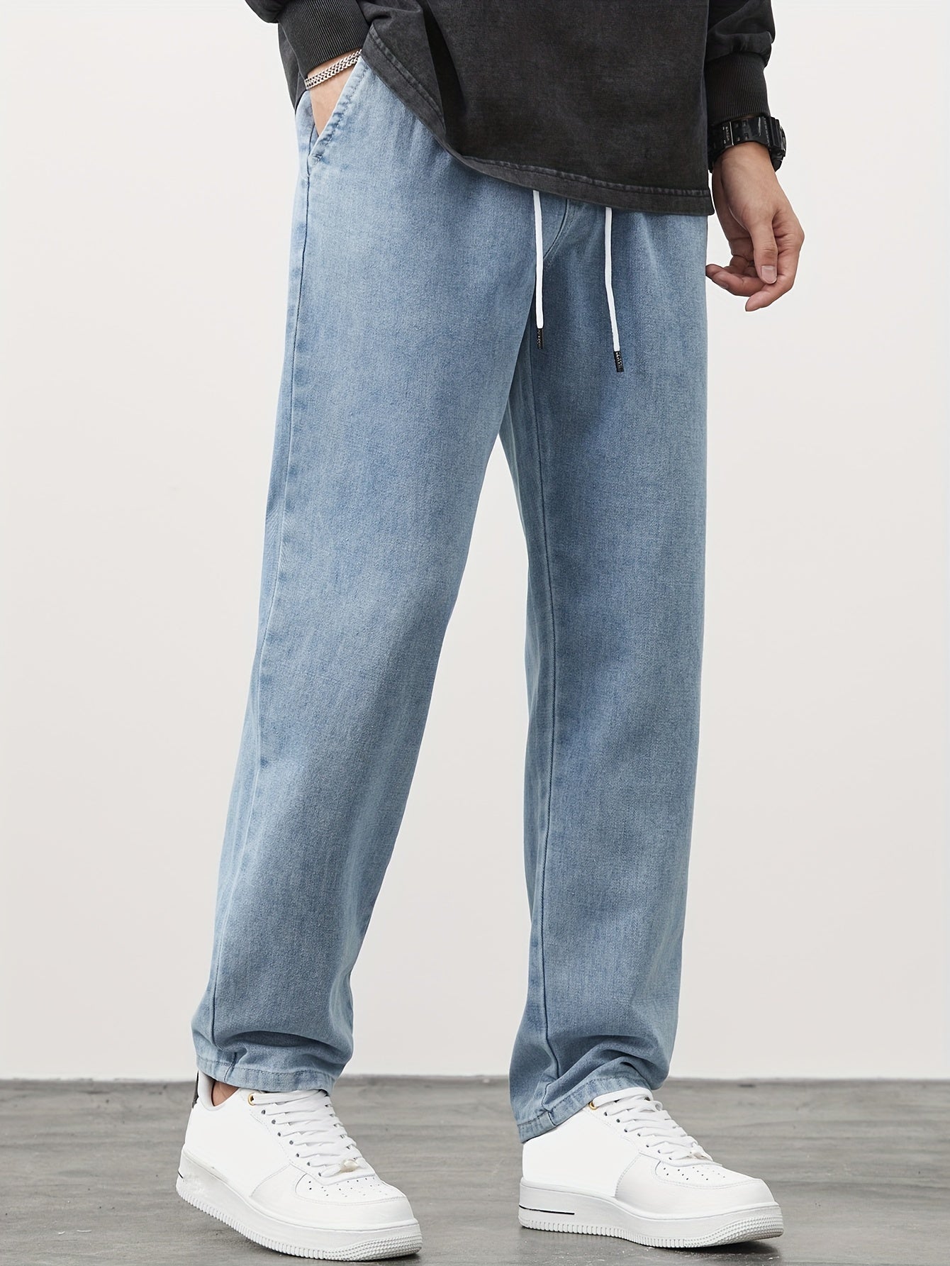 New style for Spring and Autumn 2024: Men's straight-leg denim pants from Japanese and Korean brand, Gengyuan. Loose fit, versatile, and fashionable drawstring sports casual cropped