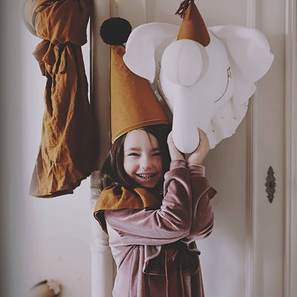 Introducing the cute Nordic-style elephant head wall decor for children's rooms. Perfect for adding a touch of whimsy to any space, these darling elephant toys also double as photography props for kids' photoshoots.