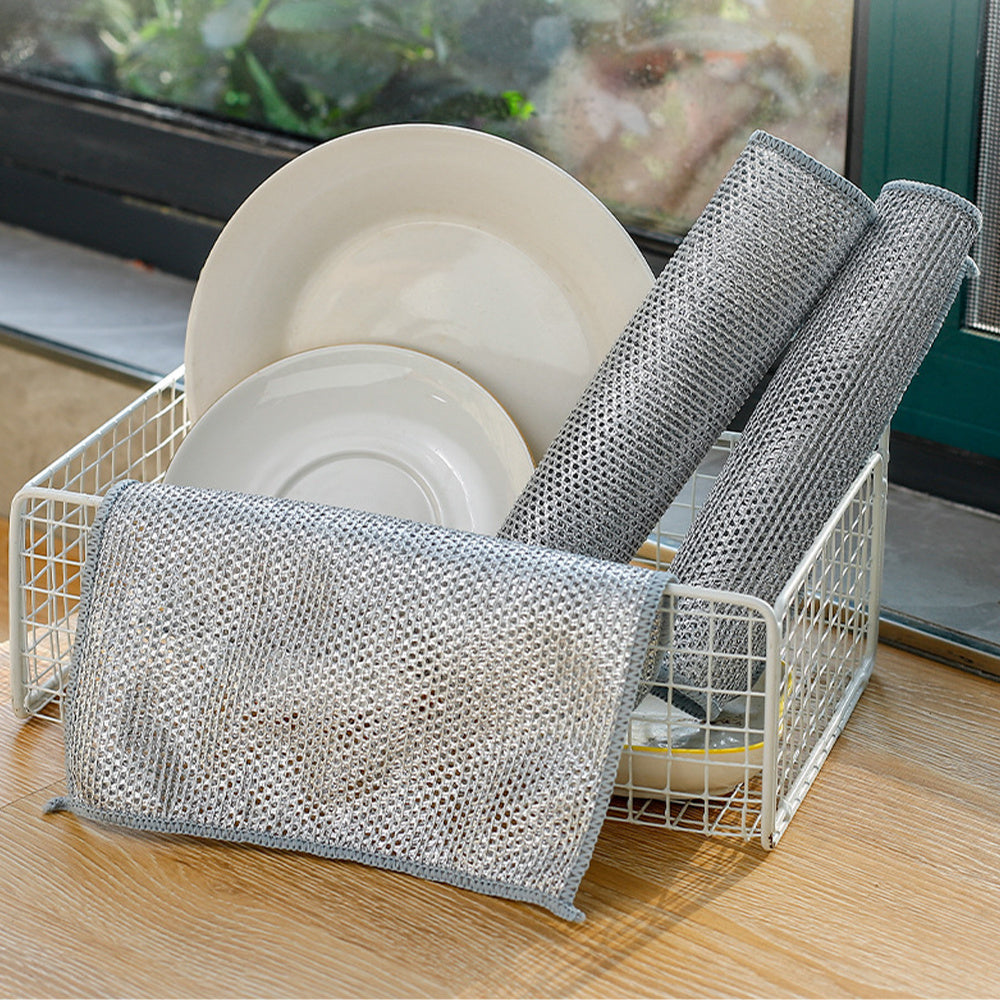 Get a pack of 10/20 stainless steel double-layer wire dishcloths that are perfect for a variety of cleaning tasks. These non-scratch, non-stick, and oil-free cloths can be used on stove surfaces, pots, range hoods, and more. They are versatile mesh