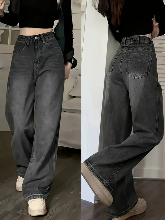 Women's high rise retro style jeans with loose fit and slant pockets.