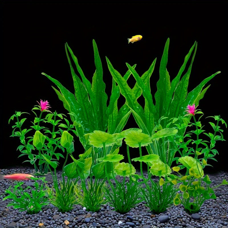 10pcs green plastic plants for fish tank decoration.