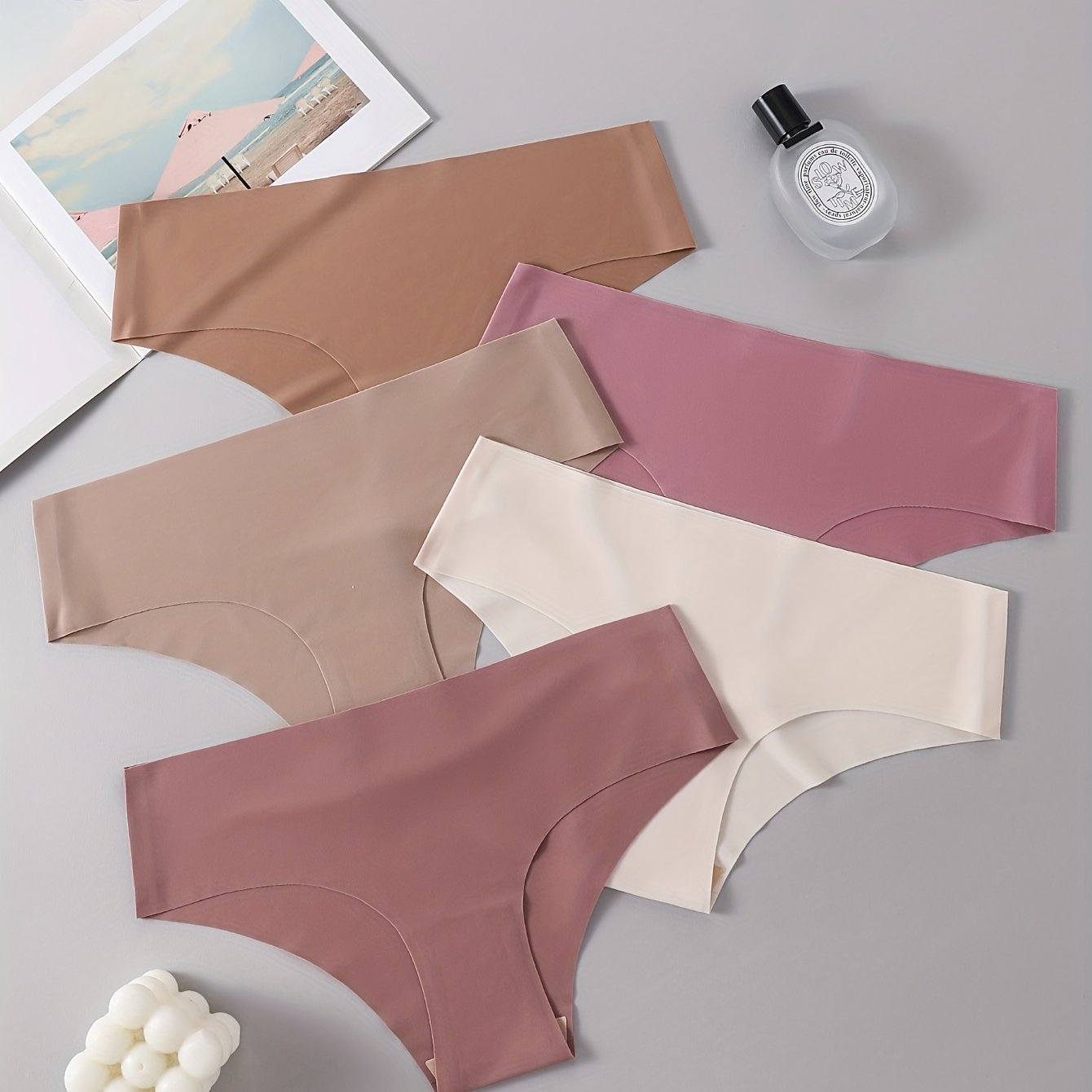 5-Pack of Women's Seamless Triangle Panties with Pure Gusset for Comfort.