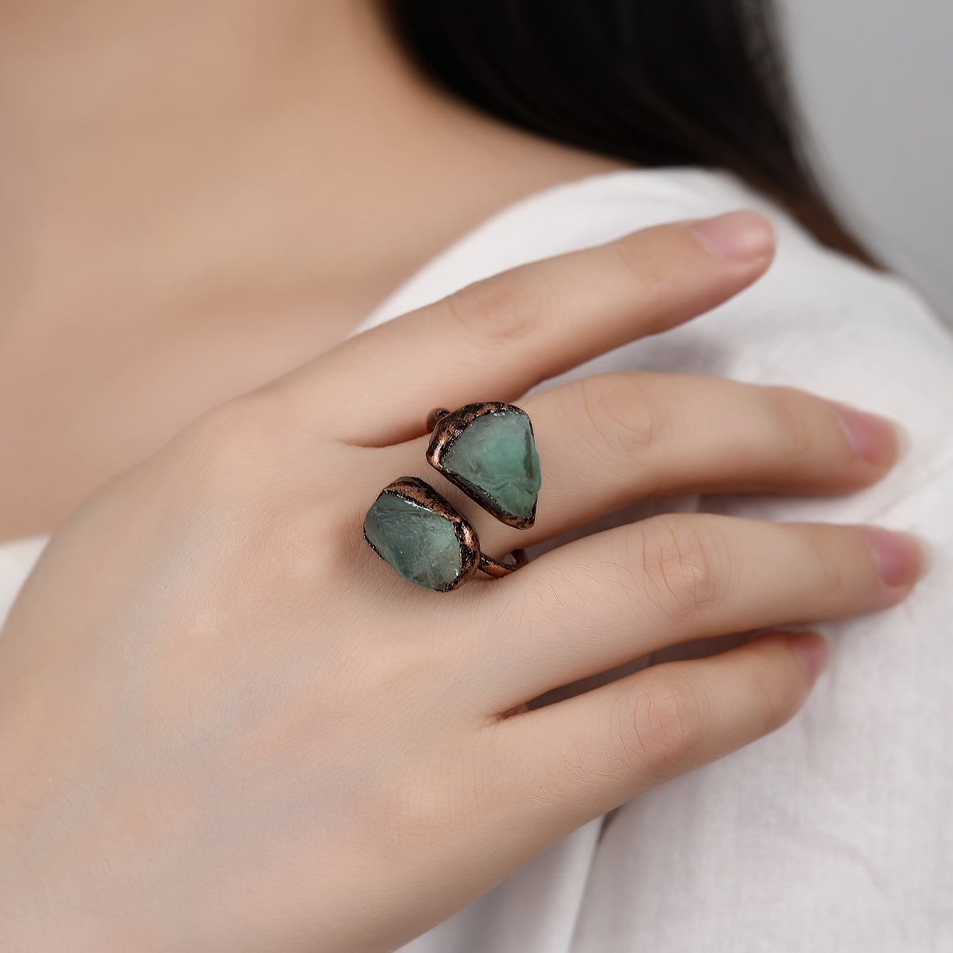 Vintage Amethyst, Green Fluorite, Tourmaline, and Agate Boho-Chic Adjustable Ring with Exquisite Natural Stone Design - Ideal for Parties and Gift Giving