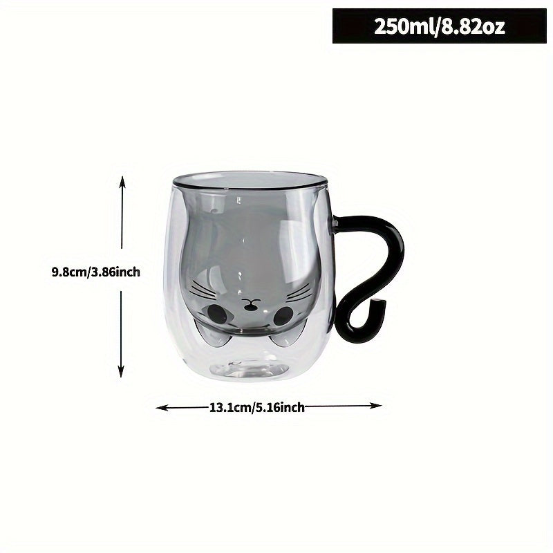 Double-walled glass coffee mug with cat design - reusable cup for hot and cold drinks - ideal gift for birthdays or holidays.