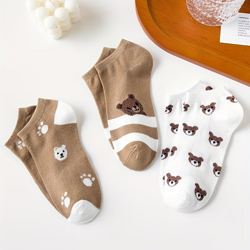 5 pairs of soft and lightweight low cut ankle socks with cartoon bear print for women.