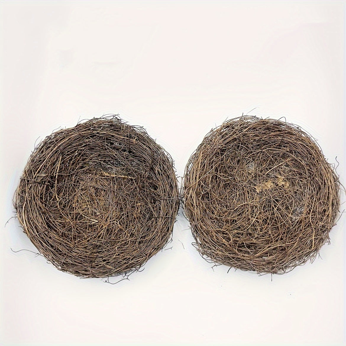 2pcs handmade natural rattan bird nests for garden or party decor, suitable for bird species. Eggs not included.