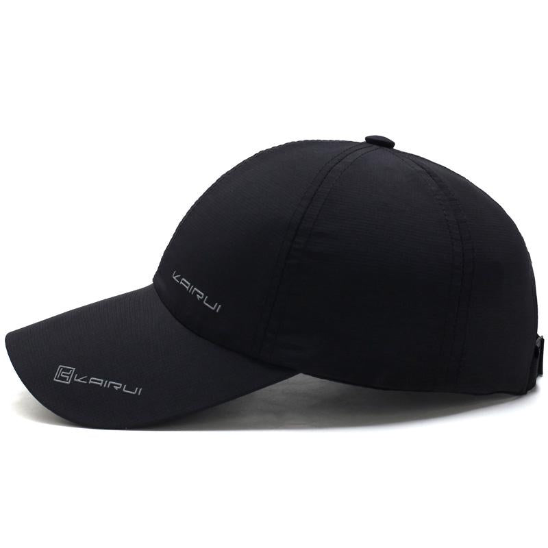 Stay stylish and protected this summer with our Men's Waterproof and Breathable Thin Baseball Cap. Available in 5 vibrant colors and a small size, it makes an ideal choice for gifts.