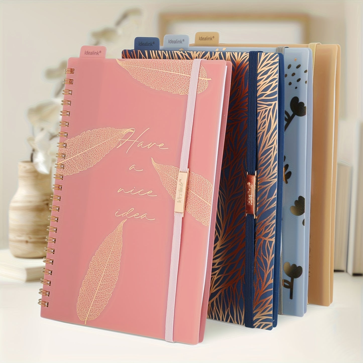 1 spiral notebook with 160 pages, A5/A6 size, floral design with hot stamping. Includes bandage diary, study planner, perfect for teachers and office supplies. Ideal for back-to-school.