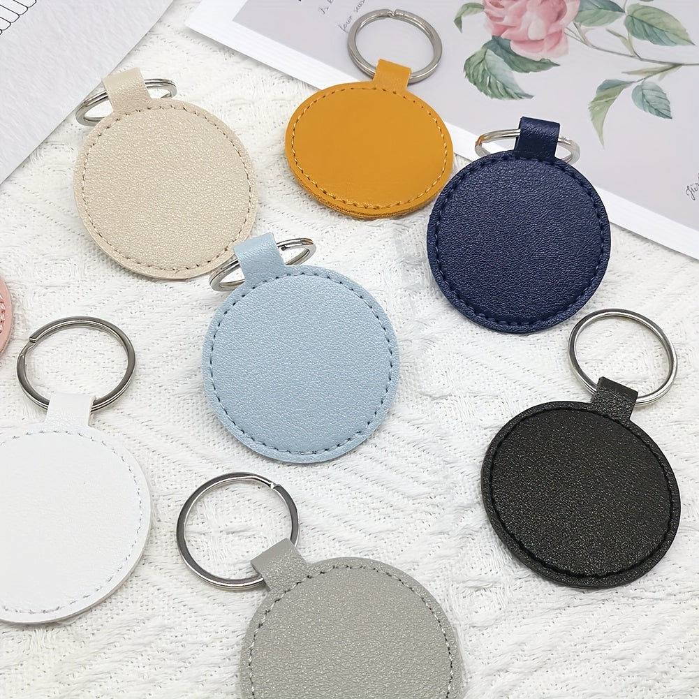 Craft your own leather keychains with this DIY kit containing 15/20 pieces. The round keychains are suitable for both men and women and come with PU leather blanks, key rings, and laser-engraved designs. Perfect for creating personalized holiday gifts or