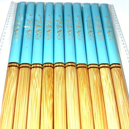 5 pairs of premium bamboo chopsticks, non-slip, high temperature resistant, lightweight, and dishwasher safe.