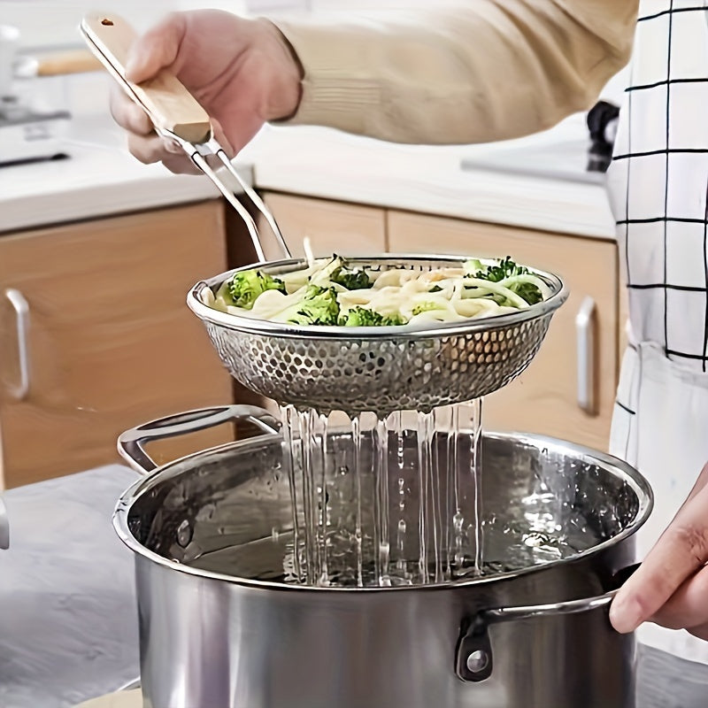 This Fine Mesh Stainless Steel Colander with Wooden Handle is perfect for your kitchen needs. Use it for cooking, food prep, and grease filtering. It is ideal for straining pasta, noodles, and frying ingredients. This colander is also non-food contact