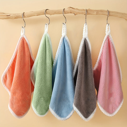 Versatile Set of 12 Ultra Absorbent Microfiber Cleaning Cloths with Hanging Loop - Perfect for Kitchen, Bathroom, and Toilet Cleaning. Ideal for Halloween or Christmas Gift Giving.