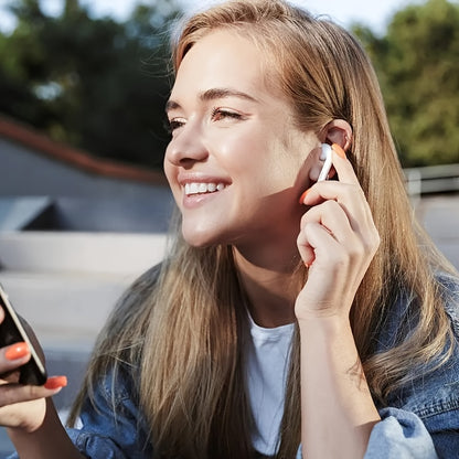 New model of wireless headphones is fully functional, low-power, radiation-free, and compatible with all smartphones.