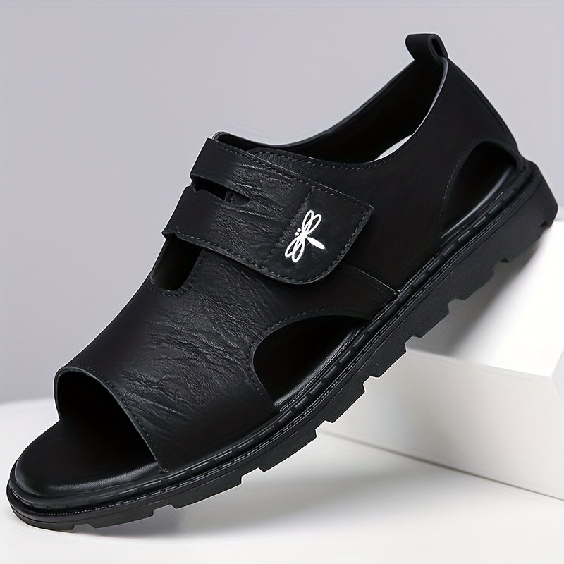 Men's casual sandals with anti-slip sole, breathable lightweight design, suitable for all seasons and casual activities.