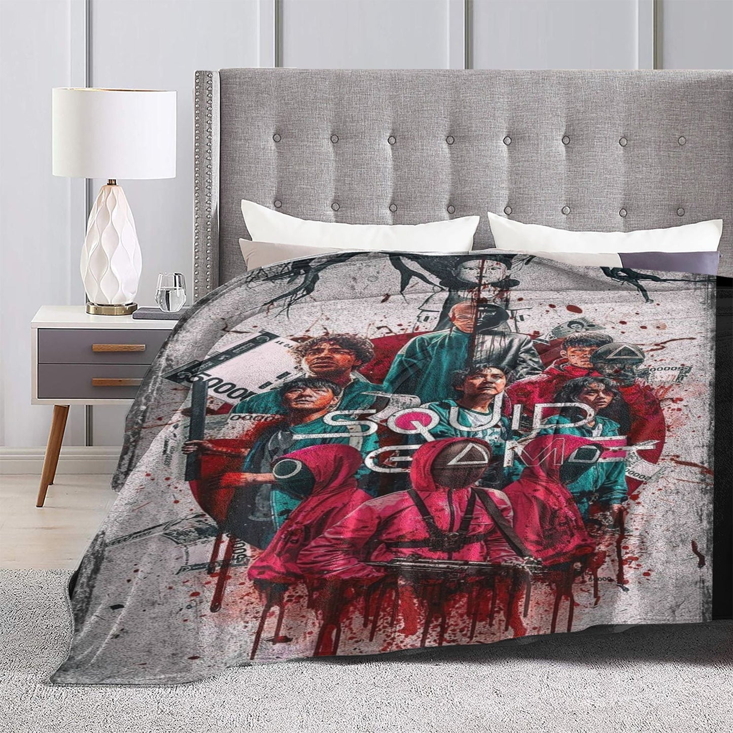 SQUAD GAME" Themed Flannel Throw Blanket - Luxuriously Soft and Cozy for Year-Round Comfort on Couch, in Office, on Bed, or while Camping - Featuring Unique Splatter Design, Ideal for Gifting during the Holiday Season