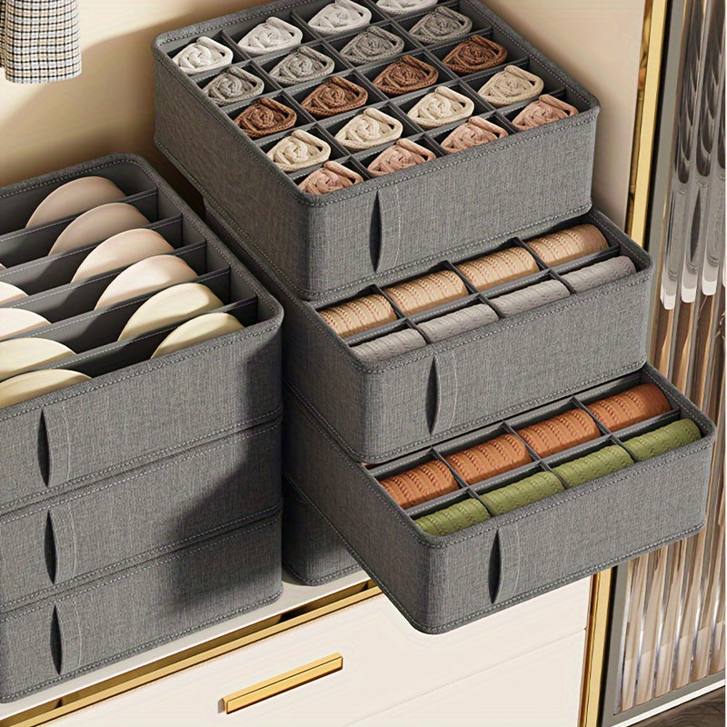 Pure gray cationic sock storage boxes in 6, 7, or 20 compartments. Ideal for organizing socks, bras, and underwear at home. Foldable and versatile.