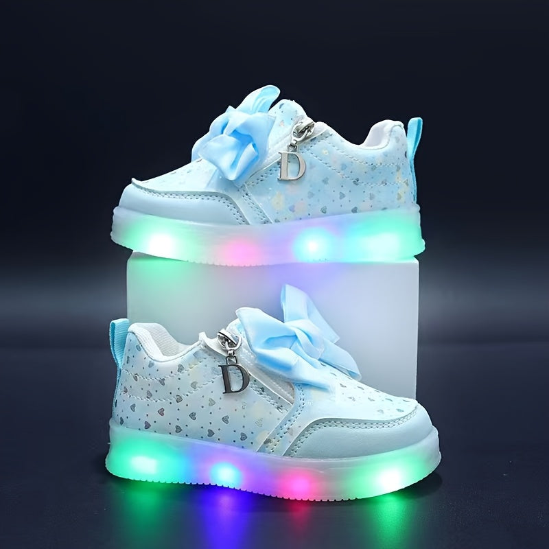 2024 Spring/Summer Collection Girls' LED Fashion Sneakers with Heart Pattern, Bow Detail, and Zipper Closure. Suitable for Ages 14 and Under.