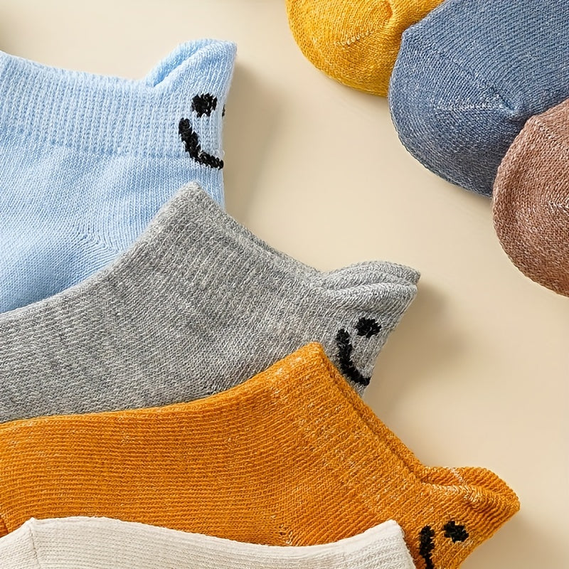 10-Pack kids ankle and liner socks made of viscose blend, hand wash, knit fabric, for ages 12 and under.