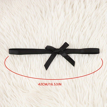 Stylish and cute bow collar designed for adult women, a fashionable and sexy accessory.