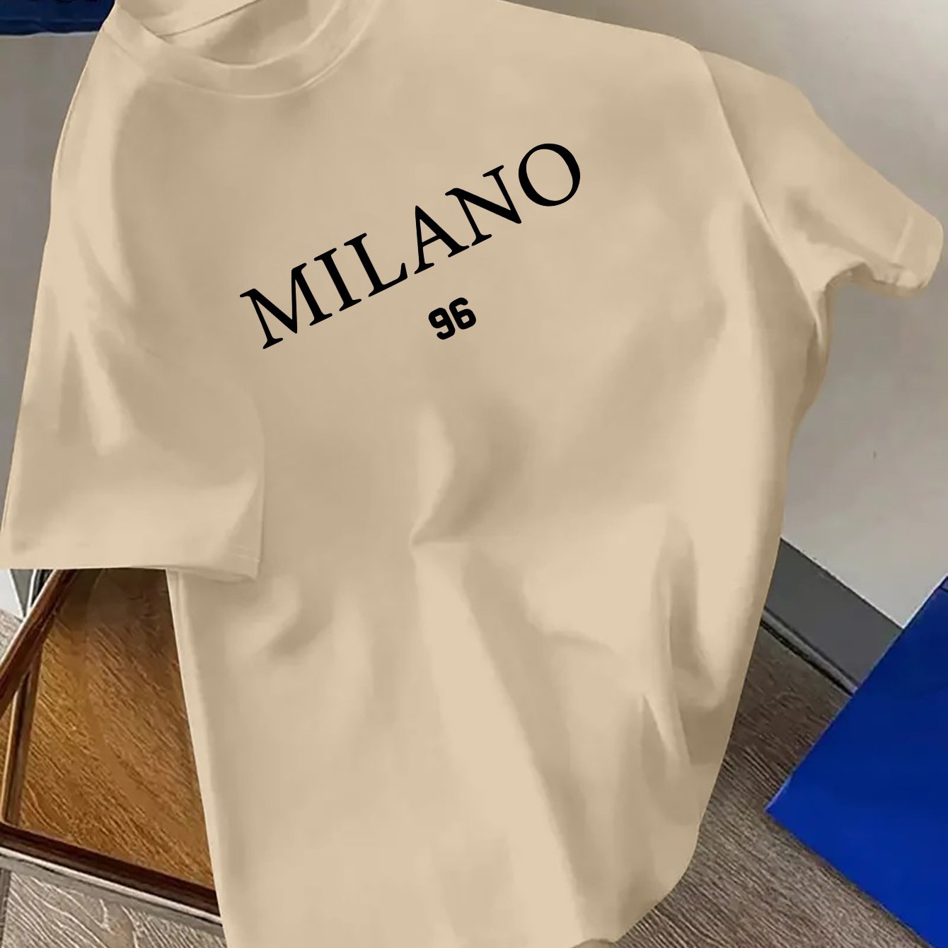 MILANO 96 Print Men's Crew Neck Short Sleeve T-shirt, Casual Tops for Daily Wear, Fashionable Gift.