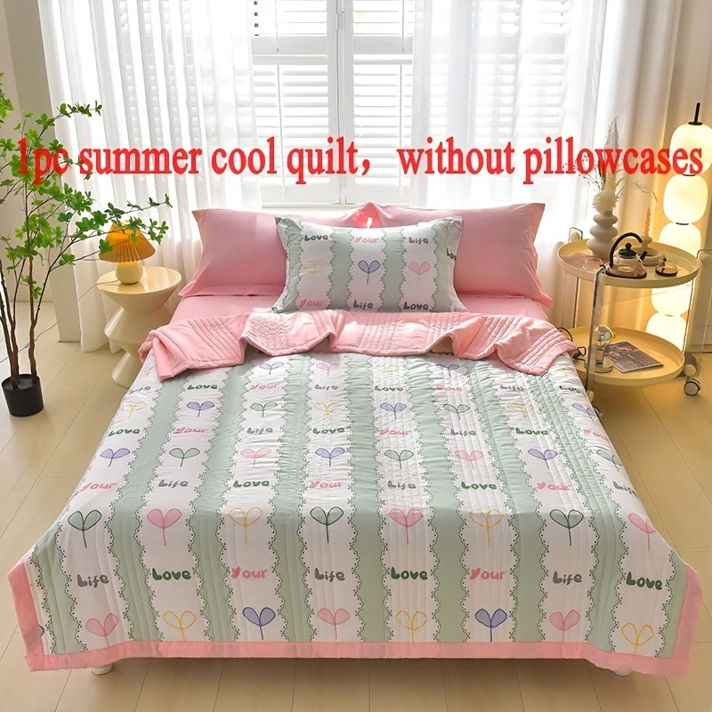 Modern hypoallergenic quilt with floral pattern, plaid pieces, and embellishments. Made of all-season polyester, machine washable, multi-functional, suitable for single/double beds.