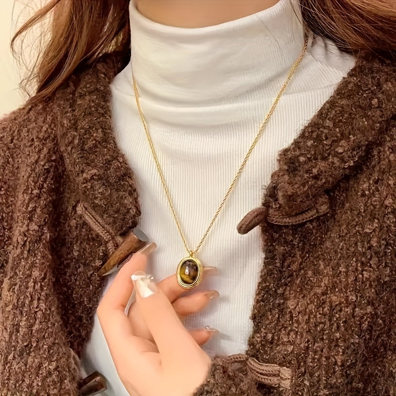 Stylish bohemian oval pendant necklace featuring Tiger Eye stone in a vintage design - Crafted from 18K gold plated titanium steel with a natural stone mosaic. Perfect for daily wear or as a special gift.