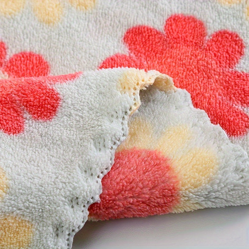 Floral towel set with quick-dry absorbency and skin-friendly polyester blend. Hand wash only. Lightweight non-woven fabric in contemporary square shape for home bathroom.