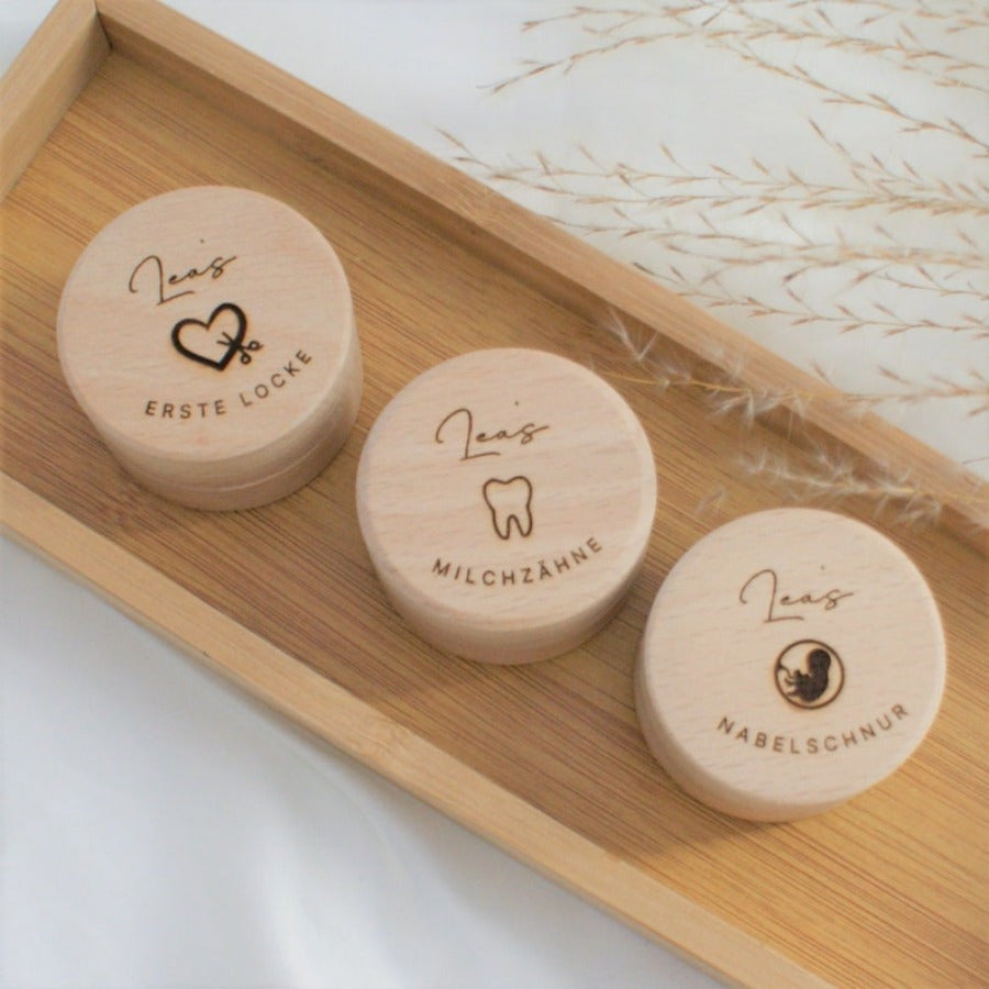 1 piece of a personalized engraved wooden box for keeping first hair, umbilical cord, and milk tooth keepsakes, contains 3 pieces.