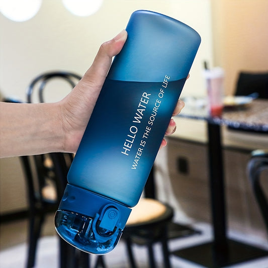 Sports water bottle with 780ml capacity for gym or travel, clear and leakproof.