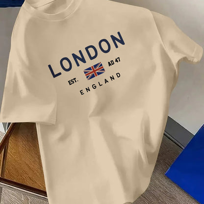 Men's London letter print short sleeve t-shirt, trendy casual style, regular fit, made of polyester with stretch, crew neck, graphic detail.