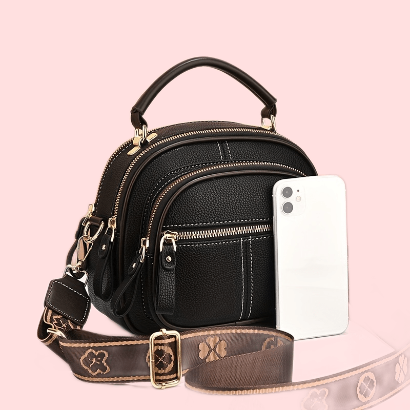 Trendy and versatile new women's shoulder crossbody bag.