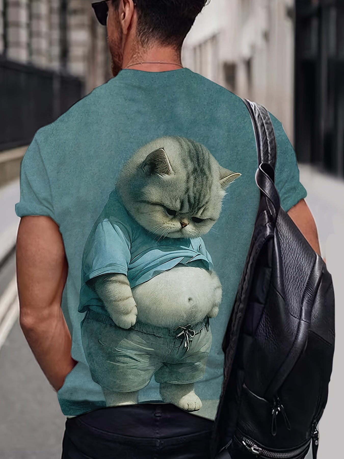 Casual round neck T-shirt with chubby cat print, made with knitted polyester fabric. Comfortable stretch and short sleeves make it suitable for business, outdoor activities, parties, or as