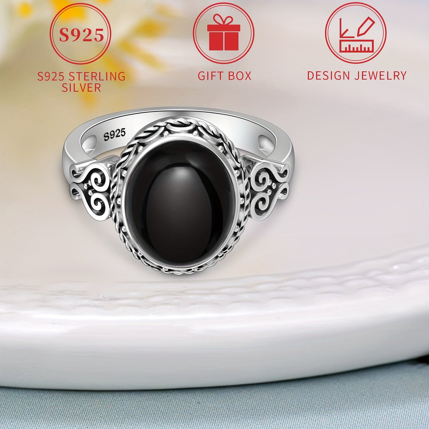 A beautiful S925 sterling silver ring featuring a black agate stone, perfect for women. Hypoallergenic and nickel-free, this ring showcases a heart vine pattern in a Victorian vintage style. Crafted with high-quality materials, it is suitable for daily