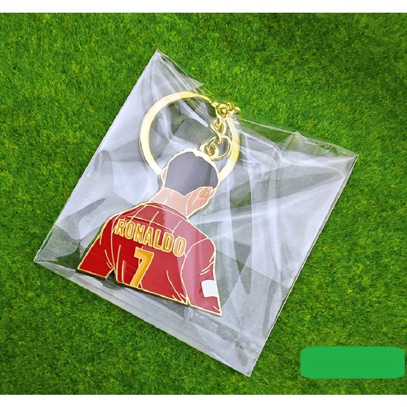 Keychain featuring the silhouette of Cristiano Ronaldo - Made with Zinc Alloy, has a sporty design and is an ideal gift for soccer enthusiasts.