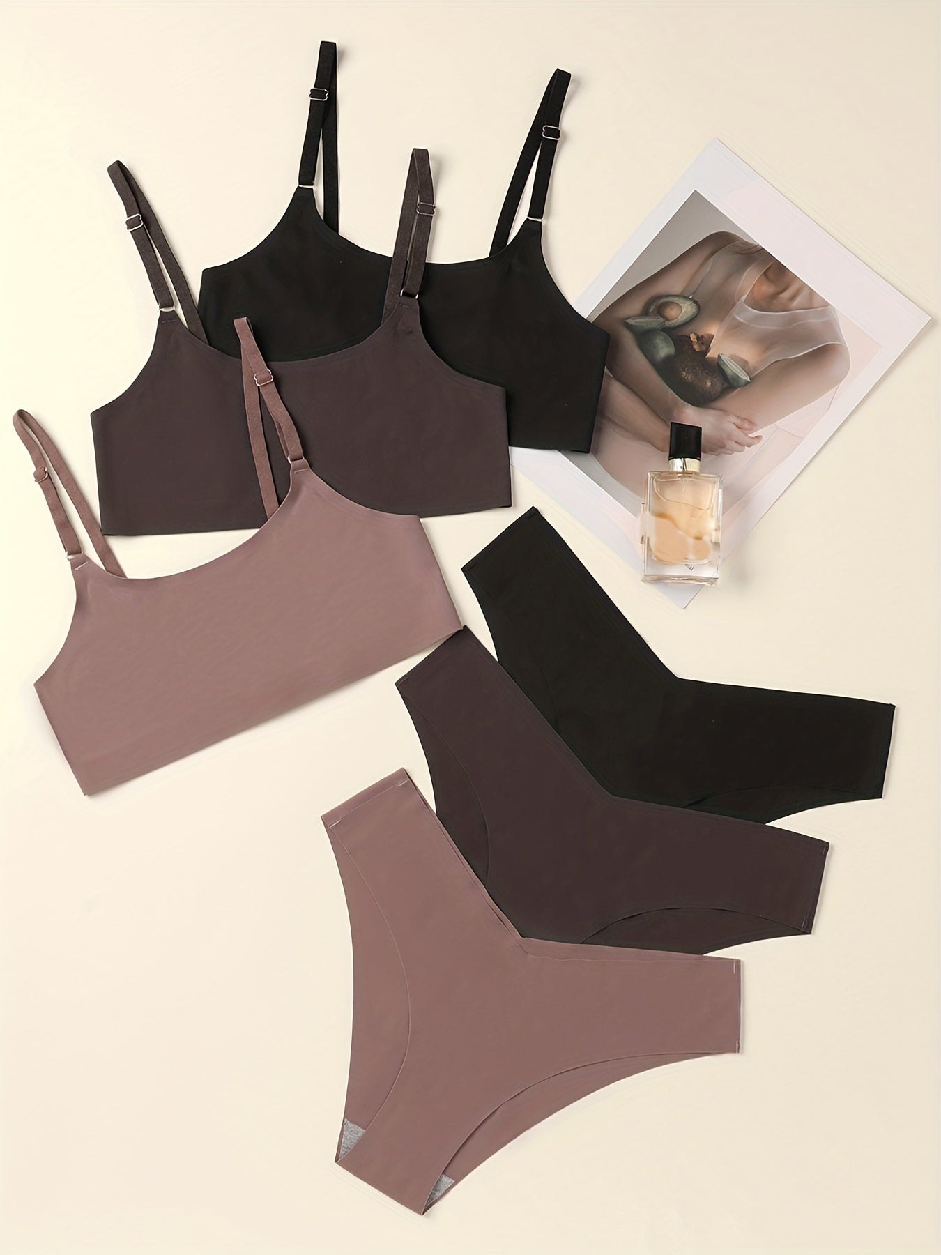 Three-piece set of simple solid bra and panties, featuring a soft full-coverage bra and seamless panties, ideal for women's lingerie and underwear.