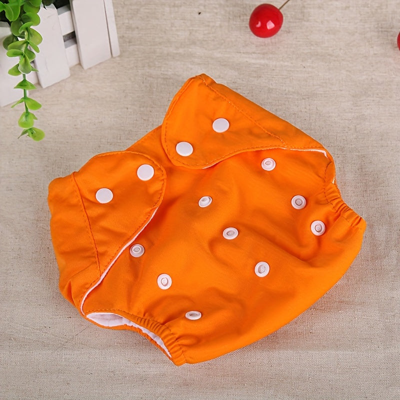 Reusable diaper pants for young children, waterproof and washable for use in autumn and winter.