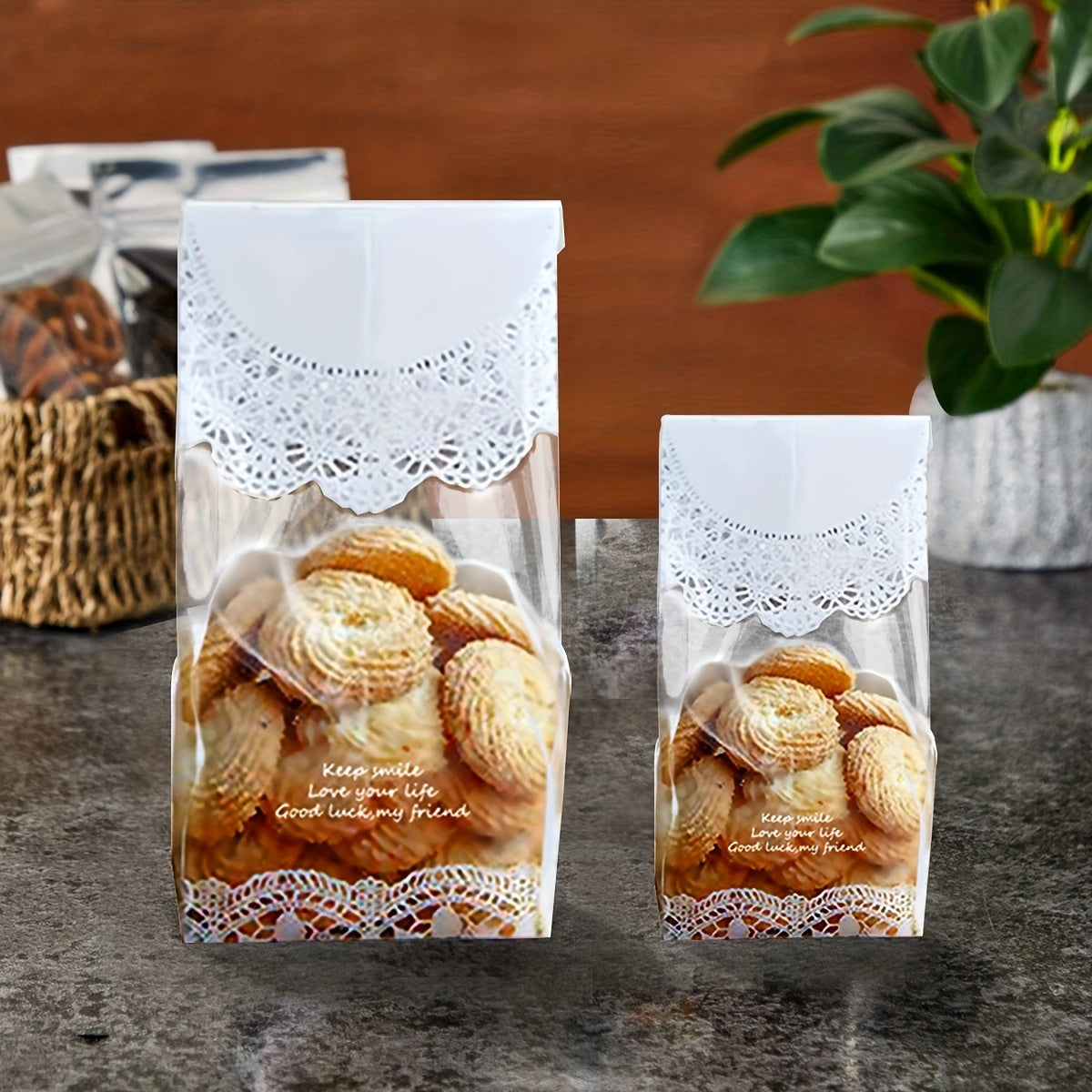 50 pieces of Cookie Bags, Self-Adhesive Goodie Bags, perfect for Treats, Candy, Biscuits, Party Favors for Holiday Birthdays. Suitable for use in businesses, restaurants, and homes as Baking Tools and Kitchen Accessories.