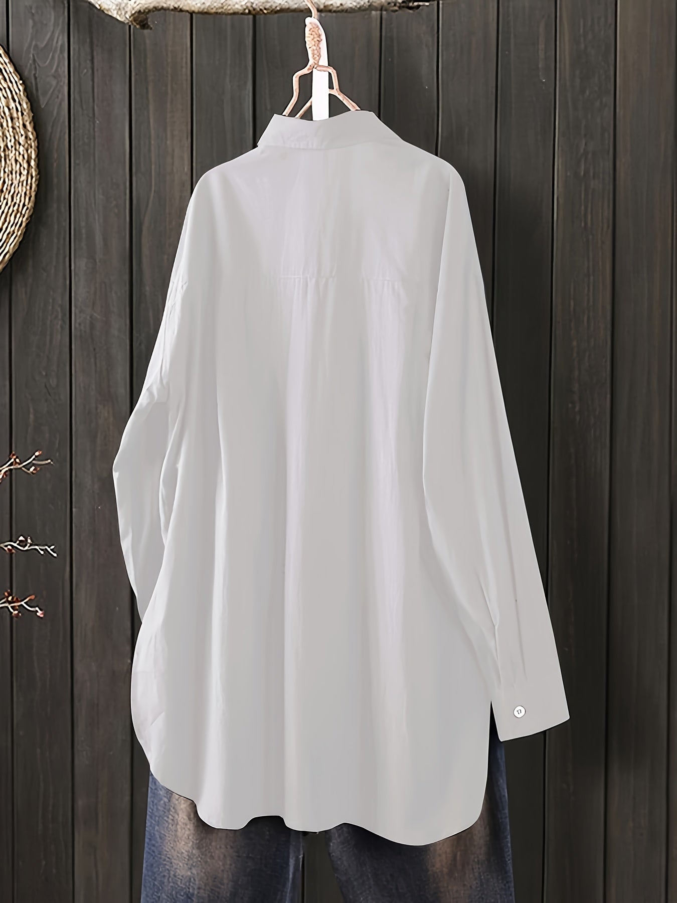 Women's white long sleeve button-up office shirt - loose fit, perfect for work or leisure in spring/fall.